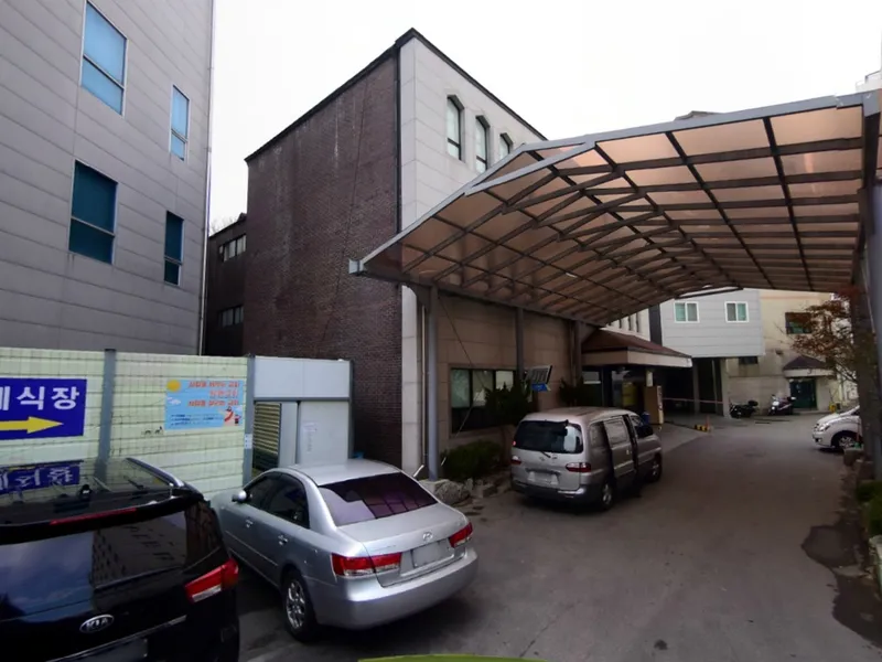 광명성애병원장례식장 장례식장 외관 전경 및 주차장 상세 사진 1
