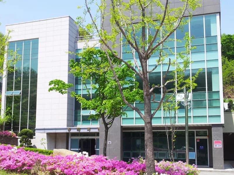 하남시 마루공원(장례식장) 장례식장 외관 전경 및 주차장 상세 사진 1