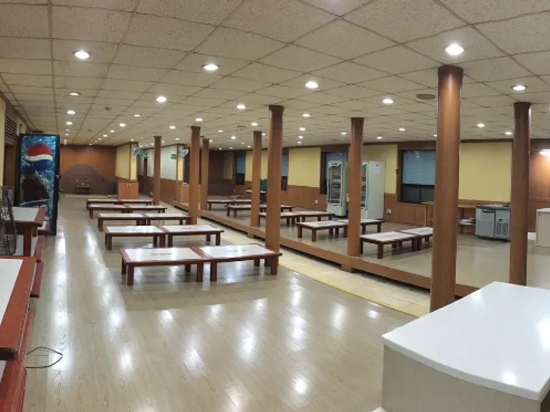 성요한병원장례식장 장례식장 외관 전경 및 주차장 상세 사진 1