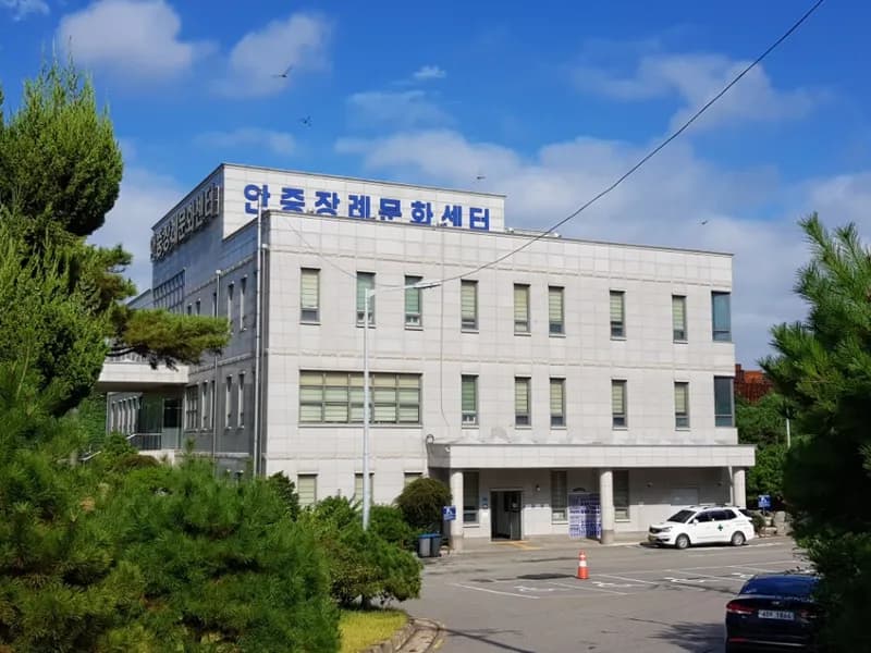 경기도 평택시 안중읍 서동대로 1931-11 (금곡리, 안중백병원) 장례식장 빈소, 안치실 등 내부 시설 상세 사진 5
