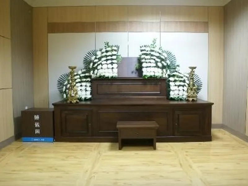 엠마우스병원 장례식장 장례식장 외관 전경 및 주차장 상세 사진 1