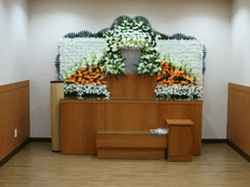 울진군의료원장례식장 장례식장 외관 전경 및 주차장 상세 사진 1