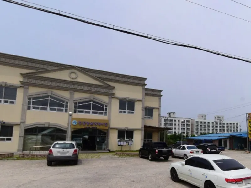장성병원장례식장 장례식장 외관 전경 및 주차장 상세 사진 1