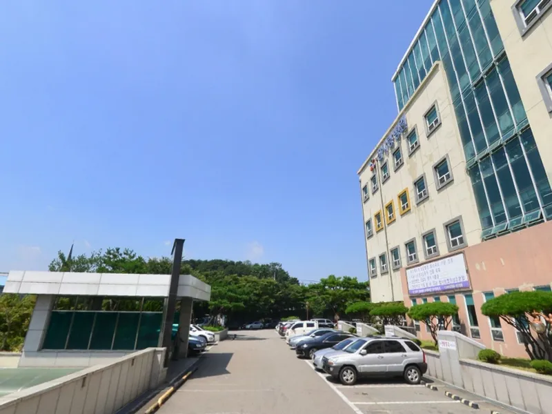 참사랑병원장례식장 장례식장 외관 전경 및 주차장 상세 사진 1
