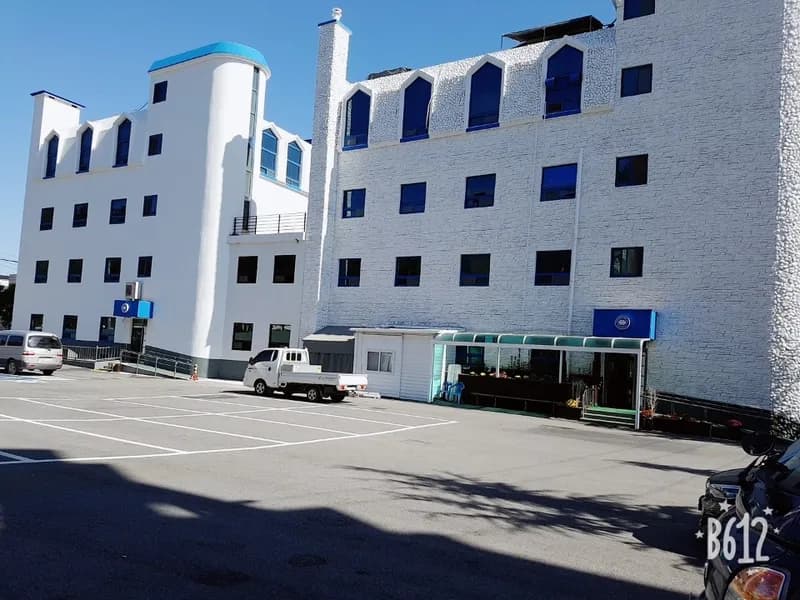 목포하당장례식장 장례식장 외관 전경 및 주차장 상세 사진 1