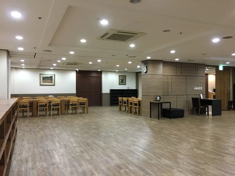 갑을녹산병원장례식장 장례식장 빈소, 안치실 등 내부 시설 상세 사진 4