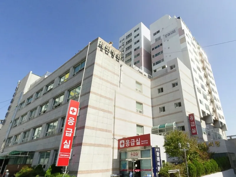 세민병원장례식장 장례식장 외관 전경 및 주차장 상세 사진 1