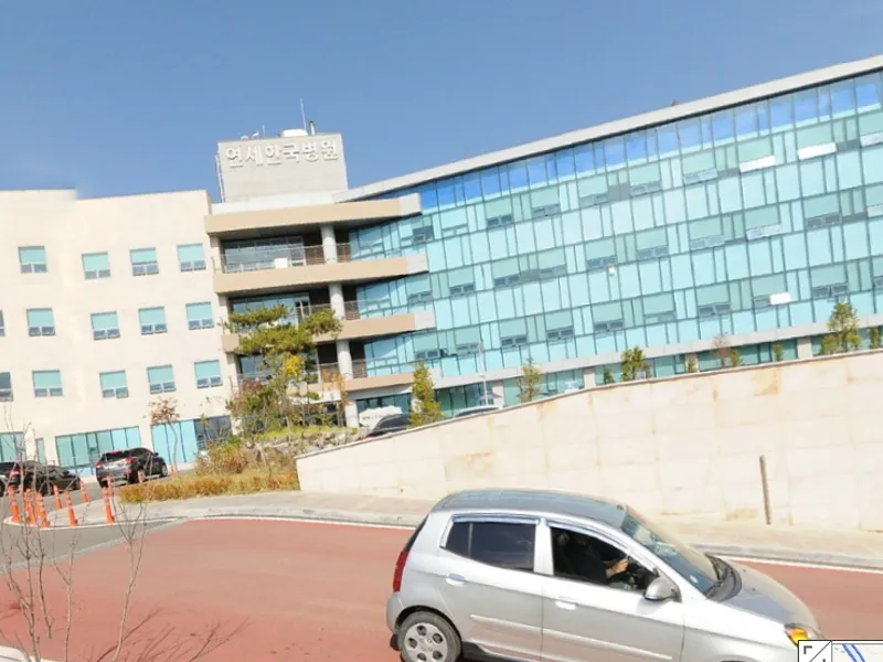 원광종합병원장례식장 장례식장 외관 전경 및 주차장 상세 사진 1