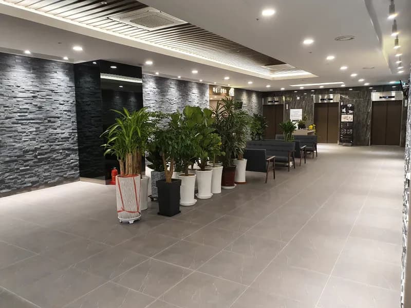 대연장례식장 장례식장 외관 전경 및 주차장 상세 사진 1