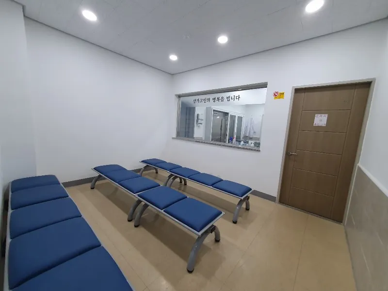 선산 국화원 전문 장례식장 장례식장 빈소, 안치실 등 내부 시설 상세 사진 4
