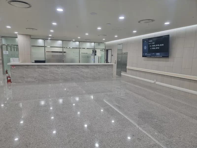 메디인병원장례식장 장례식장 외관 전경 및 주차장 상세 사진 1