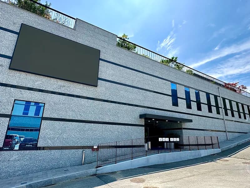 소노휴백병원장례식장 장례식장 외관 전경 및 주차장 상세 사진 1