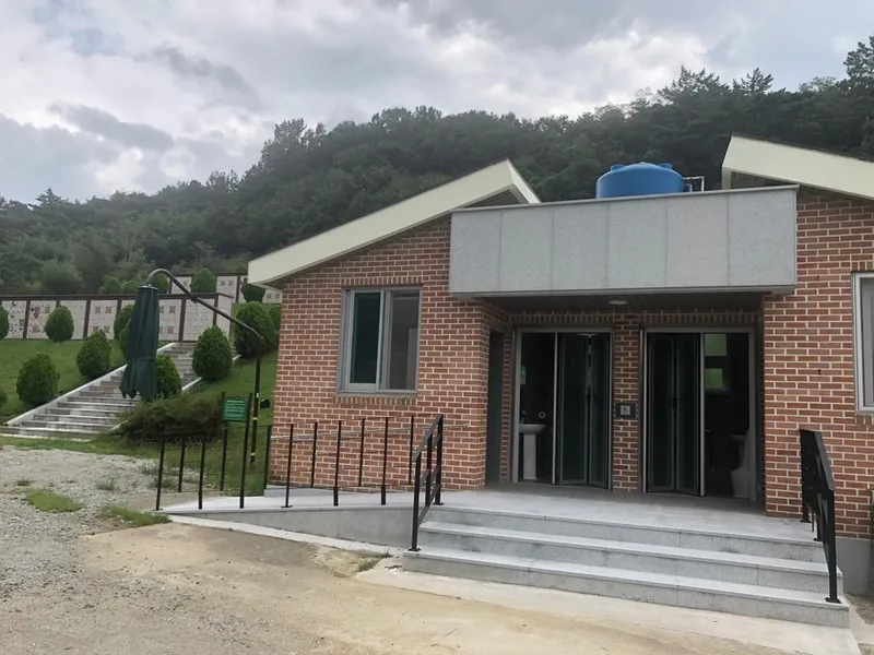 undefined 명당 오룡군립묘원(묘지) 공원묘지 매장묘 및 가족묘 단지 전경 2