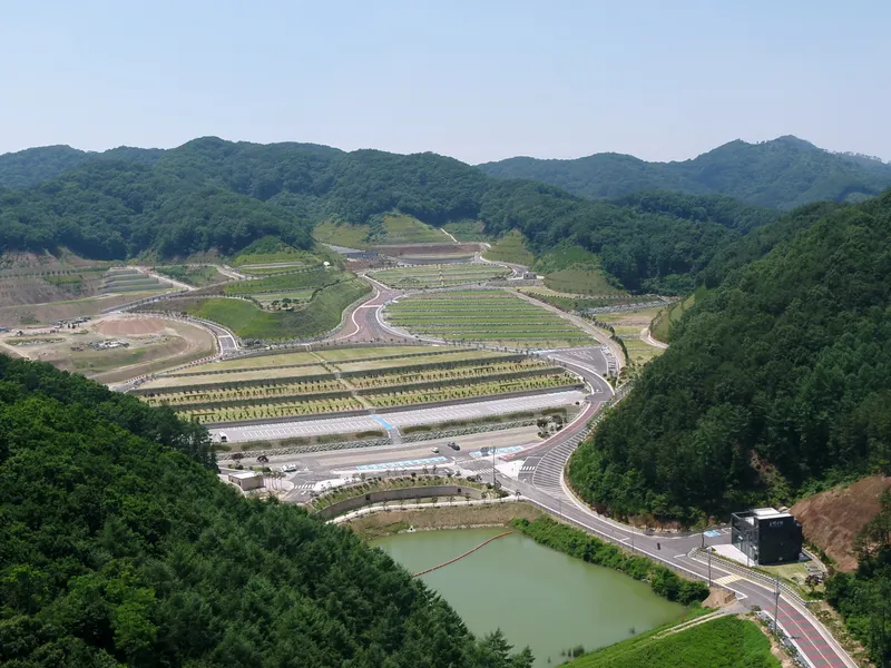 undefined 명당 (재)호정공원(묘지) 공원묘지 매장묘 및 가족묘 단지 전경 2