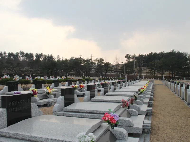 undefined 추모시설 남한강공원묘원(봉안) 납골당(봉안당) 안치단 및 제례실 시설 사진 2
