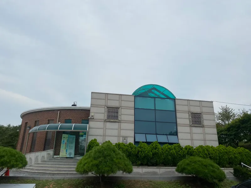 undefined 추모시설 태안군 영묘전 납골당(봉안당) 안치단 및 제례실 시설 사진 4