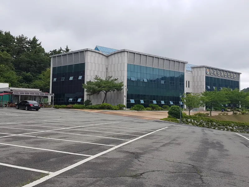 undefined 추모시설 천국의계단추모관(재단법인천국) 납골당(봉안당) 안치단 및 제례실 시설 사진 4