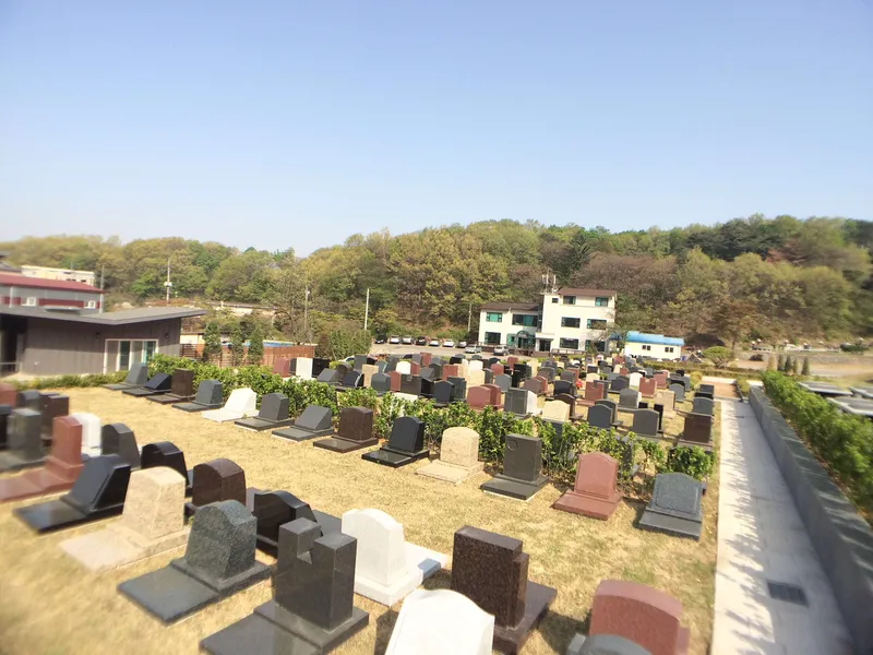 undefined 추모시설 (재)자하연분당(봉안) 납골당(봉안당) 안치단 및 제례실 시설 사진 4
