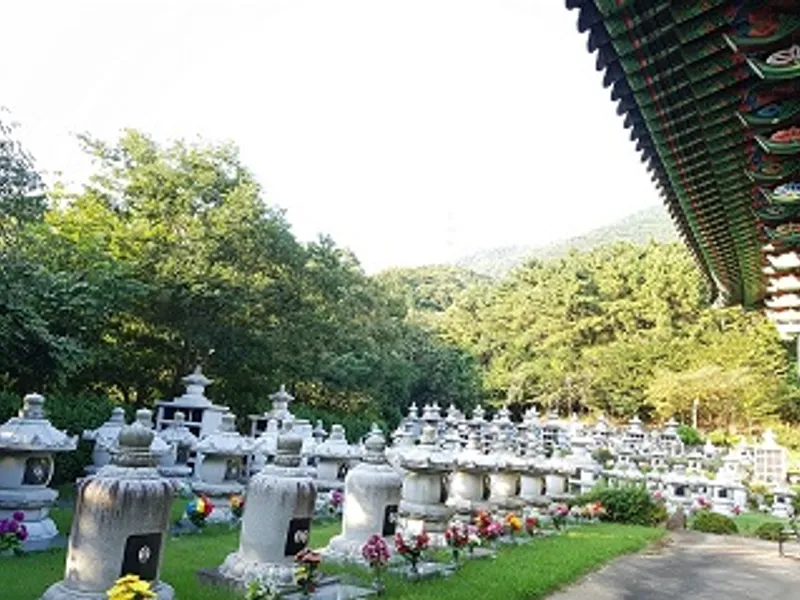 undefined 추모시설 용광사 납골당(봉안당) 안치단 및 제례실 시설 사진 2