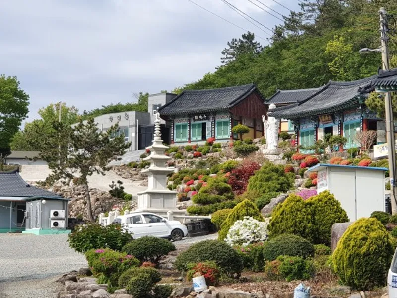 undefined 추모시설 (사)민족불교해동조계종 해동사 납골당(봉안당) 안치단 및 제례실 시설 사진 2