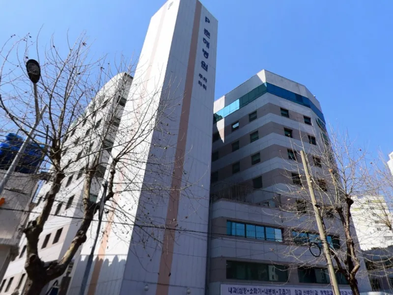 춘해병원장례식장 장례식장 외관 전경 사진 1