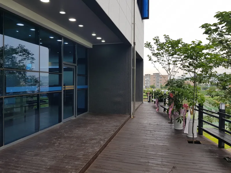 영천국화원전문장례식장 장례식장 외관 전경 사진 1